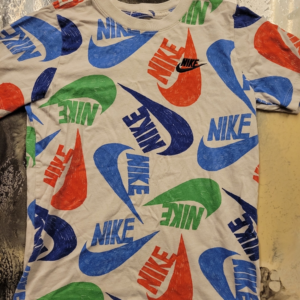 Boys Nike Tshirt